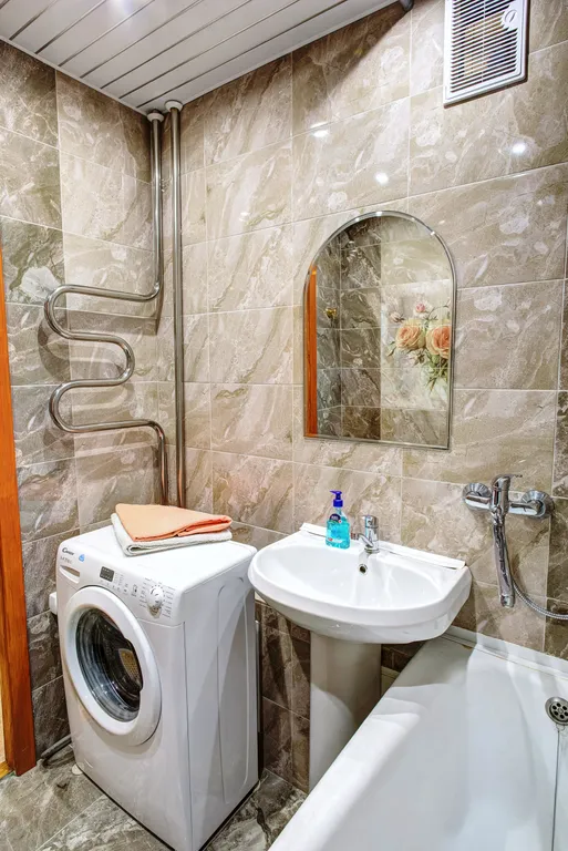 Чистая уютная квартира в районе ТРЦ Кристалл