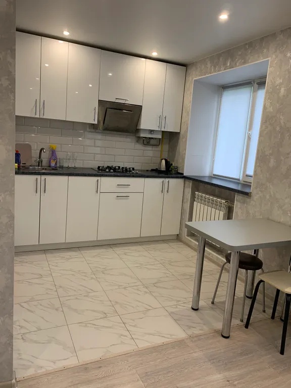 Квартира В центре города — аренда посуточно в Дзержинск