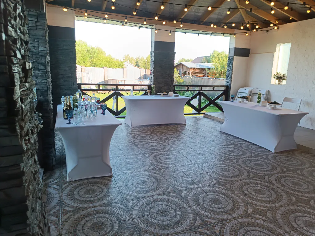 Стильный дом с банкетным залом