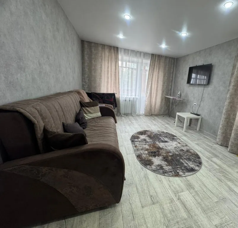 Уютная 2 комнатная квартира в центре города.