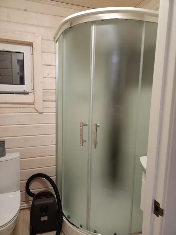 Дом с сауной на берегу Ладоги