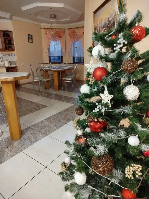 4-комнатный Дом