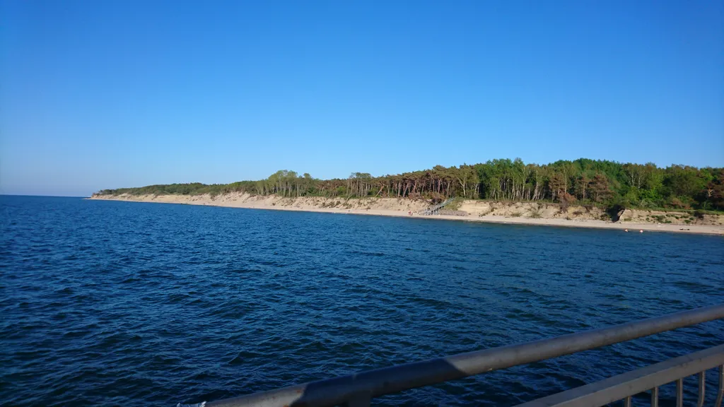 Жемчужина на пляже