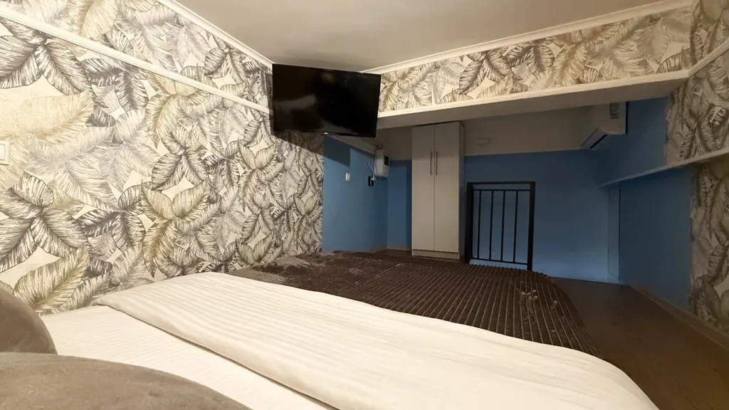 Квартира Квартира Двухуровневая студия у метро Автозаводская — Москва