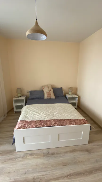 Новый высотный дом рядом с домом Павлова