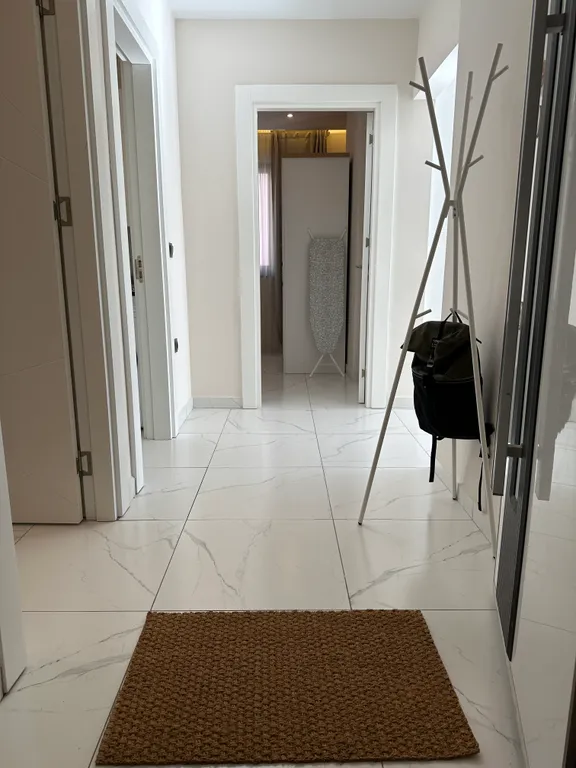 Двухкомнатный апартамент у моря