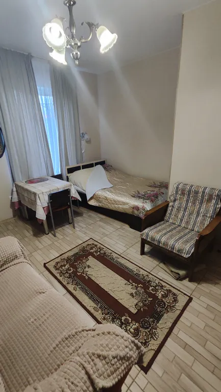 Студия в центре в трех кварталах от моря