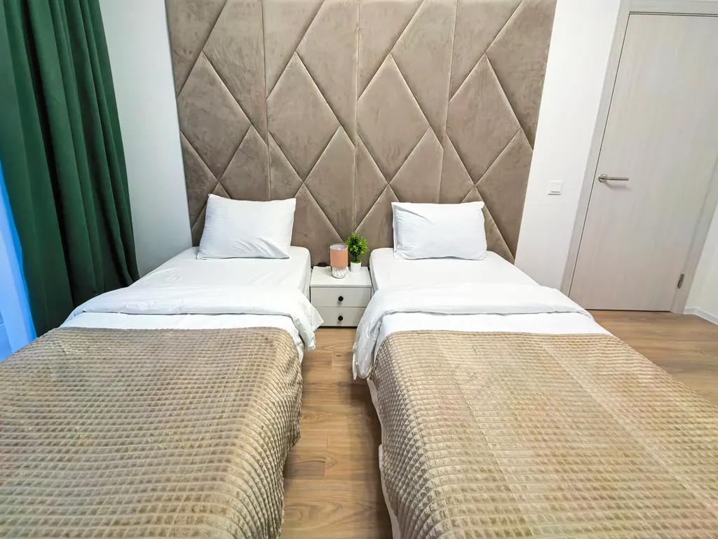 Новая вместительная квартира у МРНЦ им. Цыба