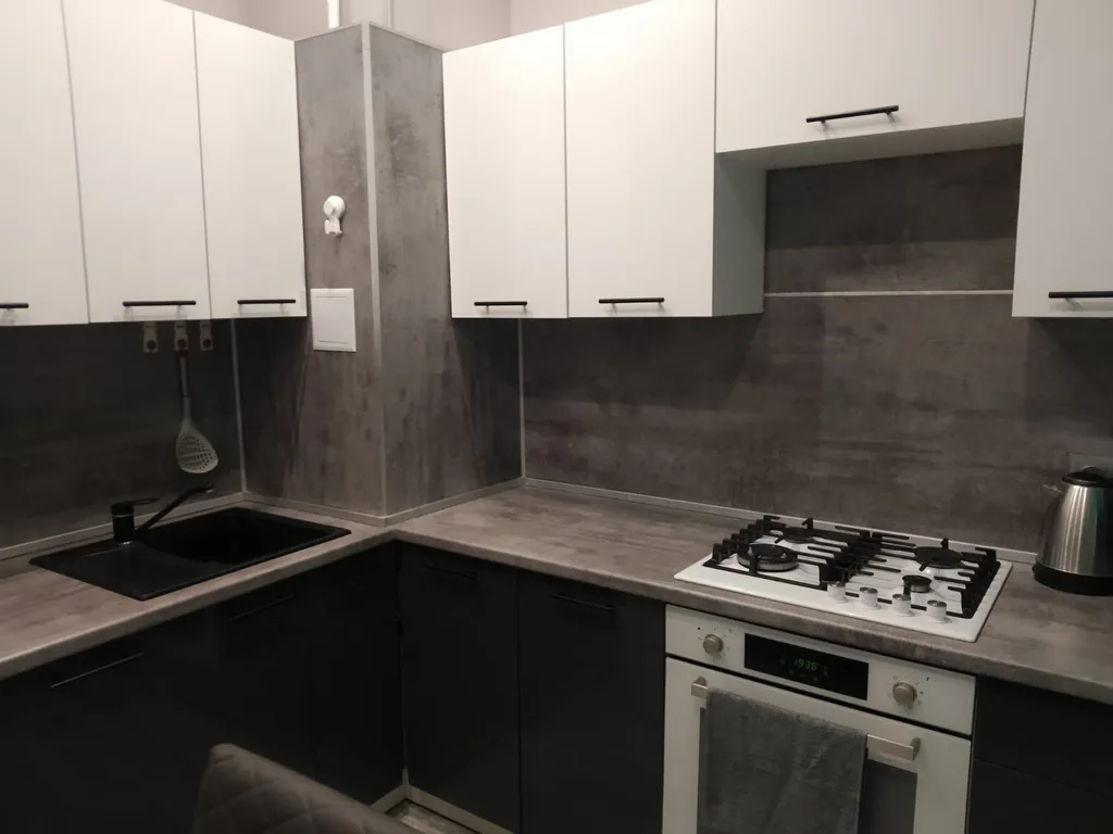 Уютная квартира с высокими потолками