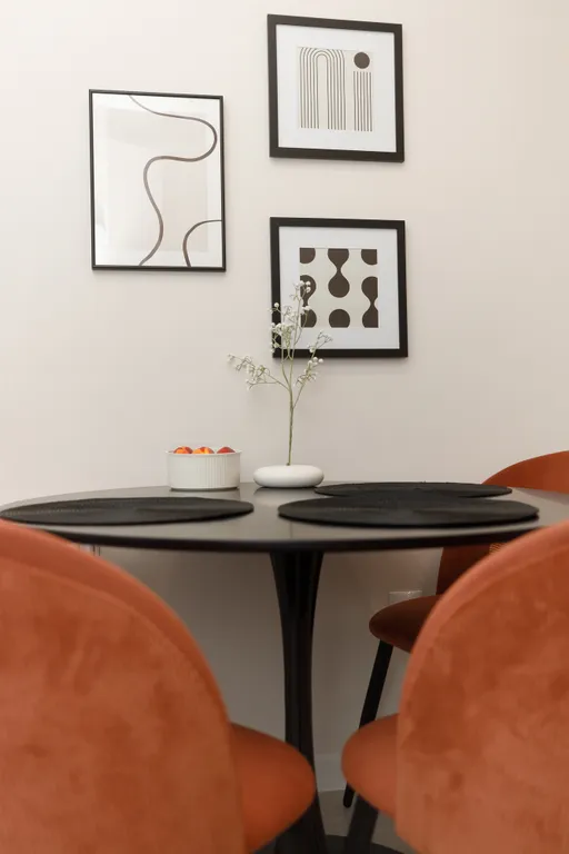 Стильная квартира в новостройке с видом на парк и море