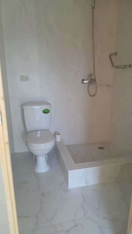 Коттедж Уютный домик у моря — Сухум