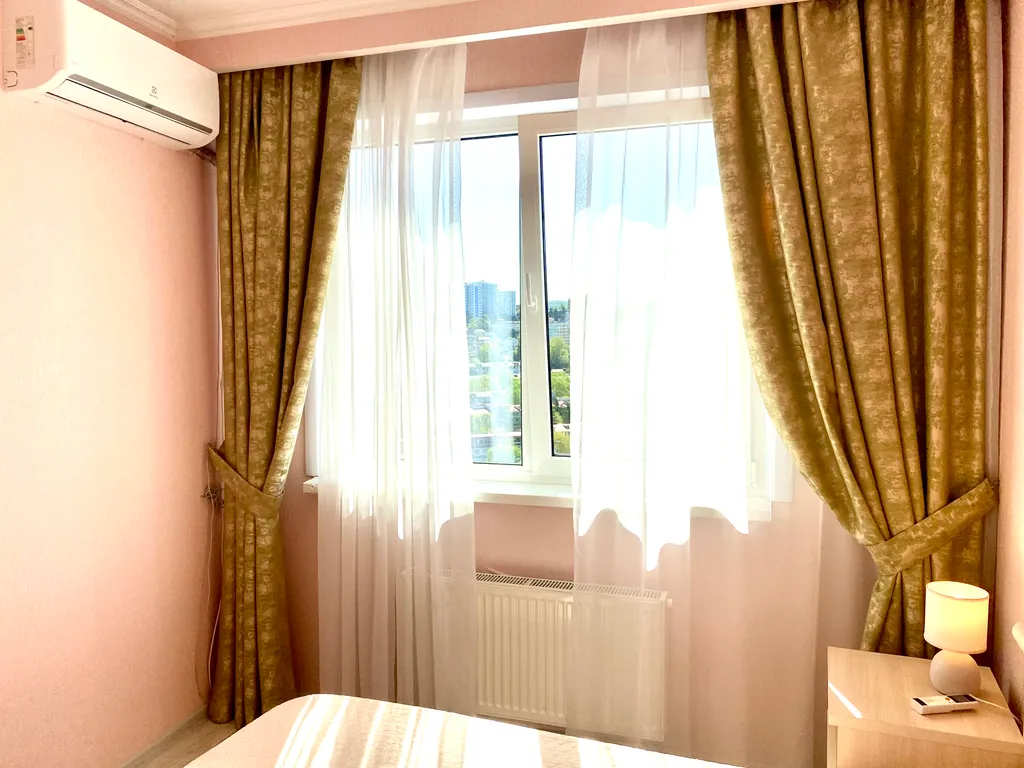 Квартира Квартира Сочи на ладони! Центр. Парковка. Кухня-гостиная и две спальни. — Сочи