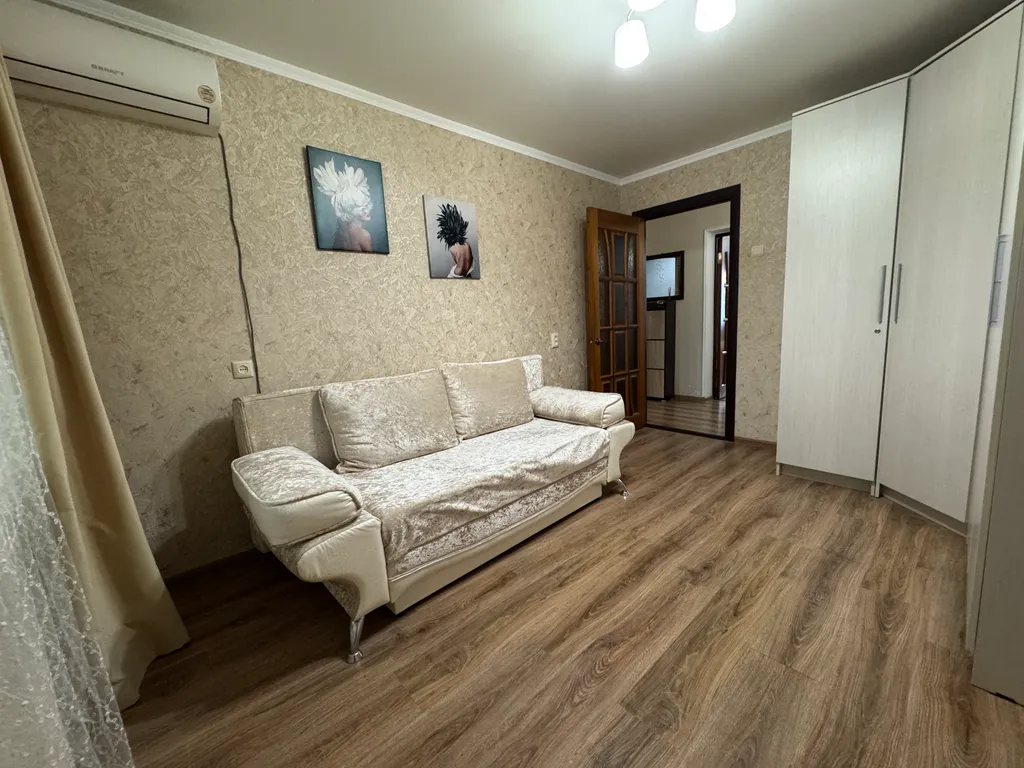 Уютная двухкомнатная квартира в 3 минутах ходьбы от центра города