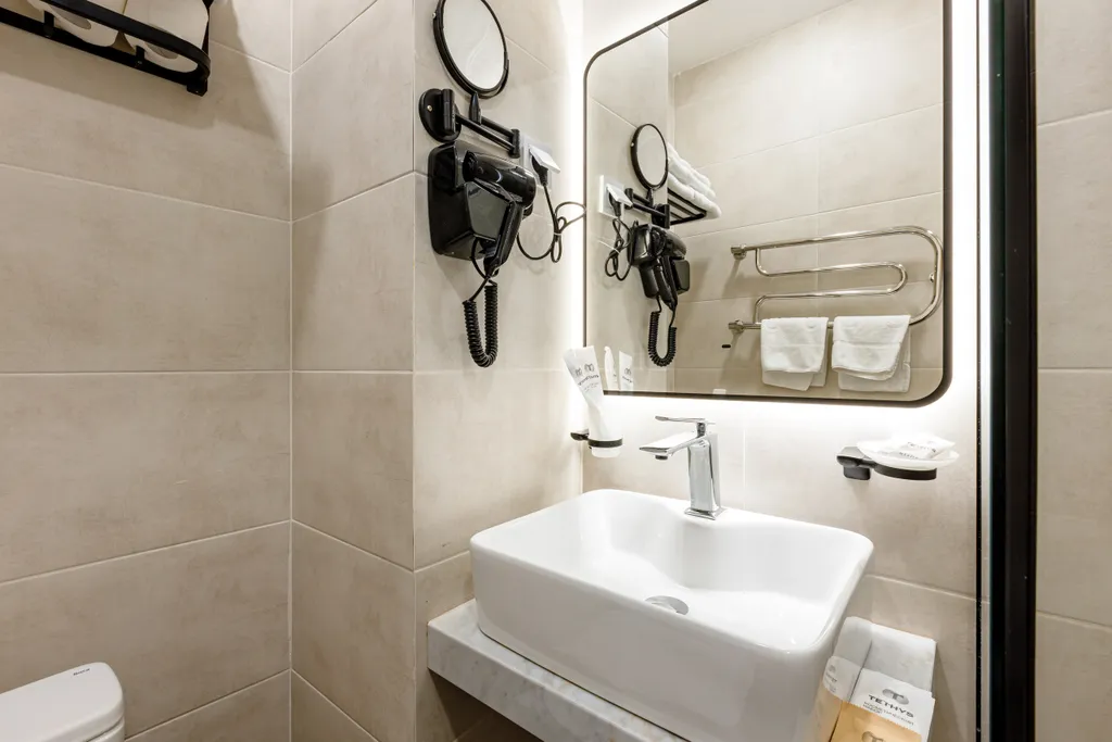 Стандарт без балкона с видом на море и дополнительным местом