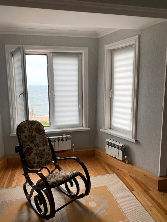 Дом с видом на море