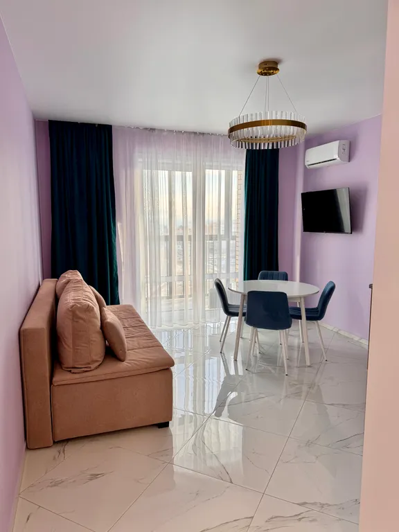 Уютная квартира с видом на весь город ЖК 4 Солнца