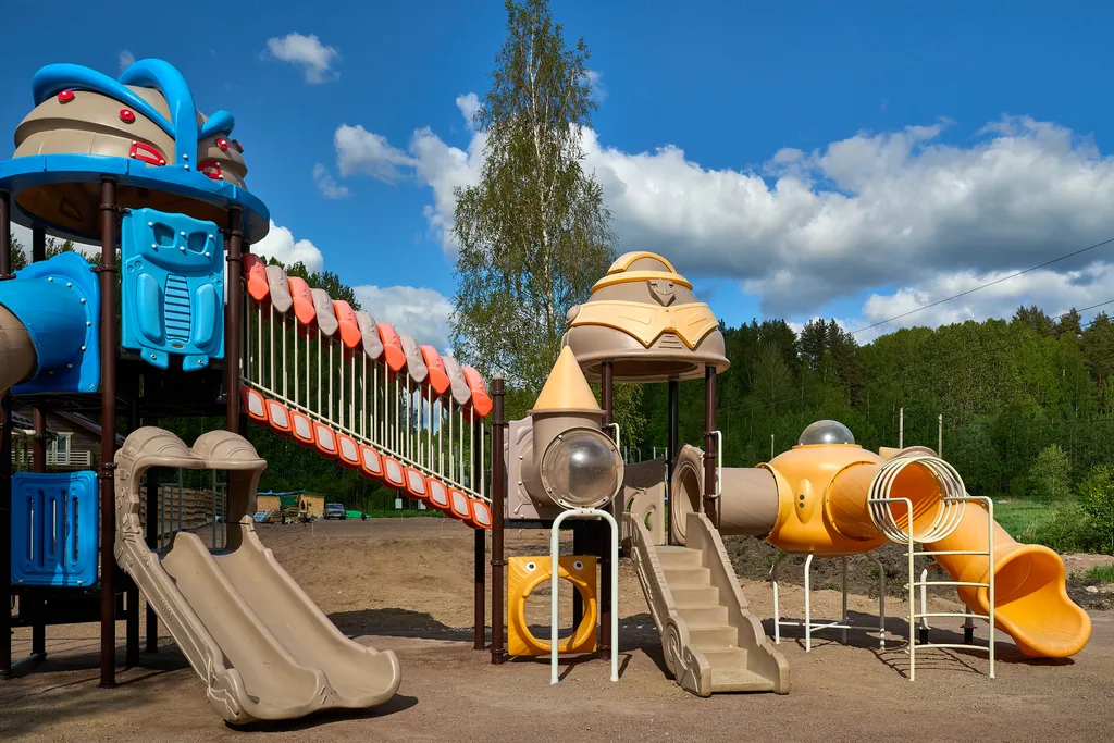 Коттедж Уютный коттедж на берегу Красного озера — Светлое