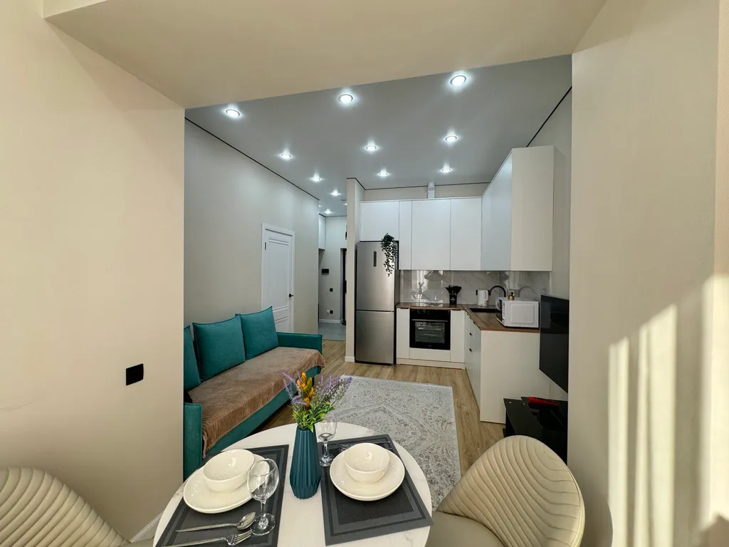 Евродвушка в ЖК Комфорт Сити с видом на горы, рядом с ТЦ MEGA