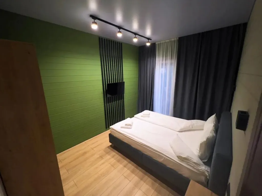 4-комнатный Дом