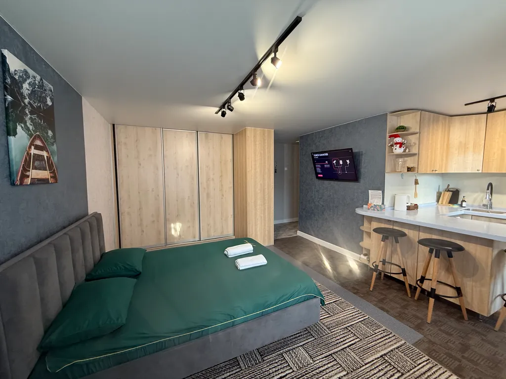 Студия у жд вокзала