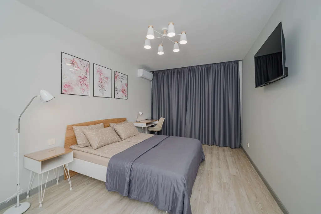 Квартира Просторная и светлая квартира — Екатеринбург