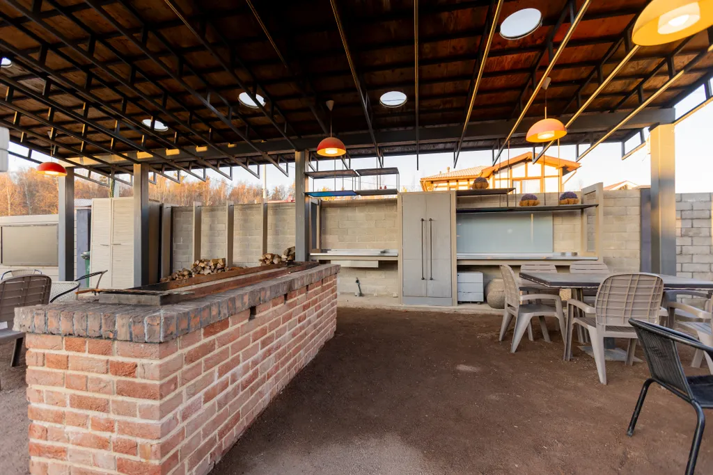 Целый этаж в доме в стиле Битлз