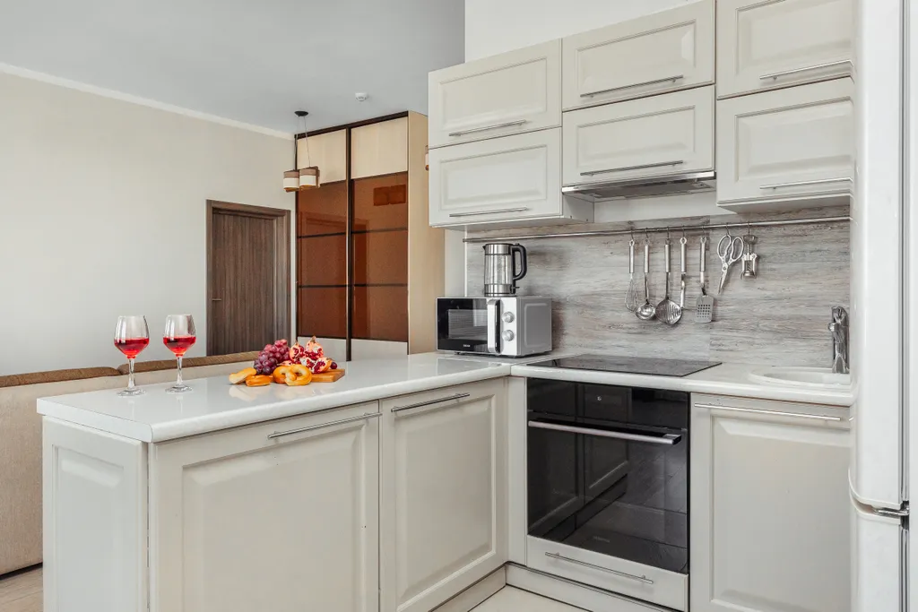 Большая квартира у моря с видом на горы