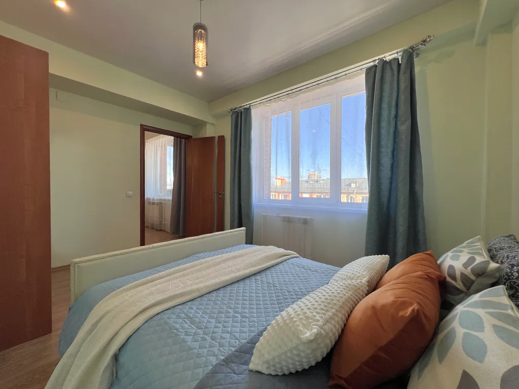 Теплая евро 2-к квартира на саянах. Не берем оплату за финальную уборку