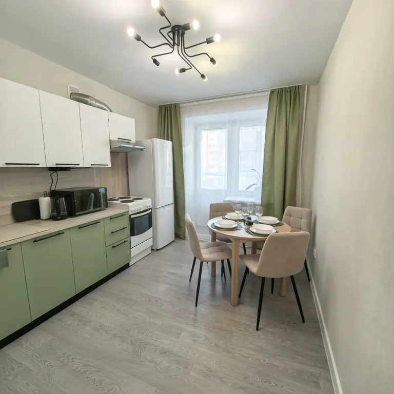 Уютная квартира на Запсковье — аренда посуточно в Псков