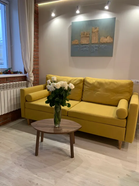 Двухуровневые апартаменты Снегурочка на набережной в центре города