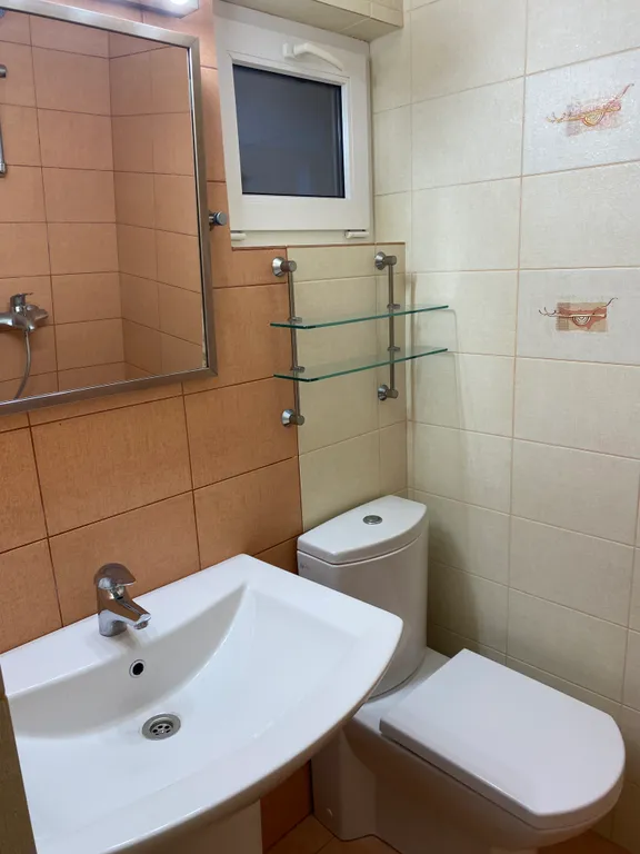 Дом с бассейном, баней и видом на море