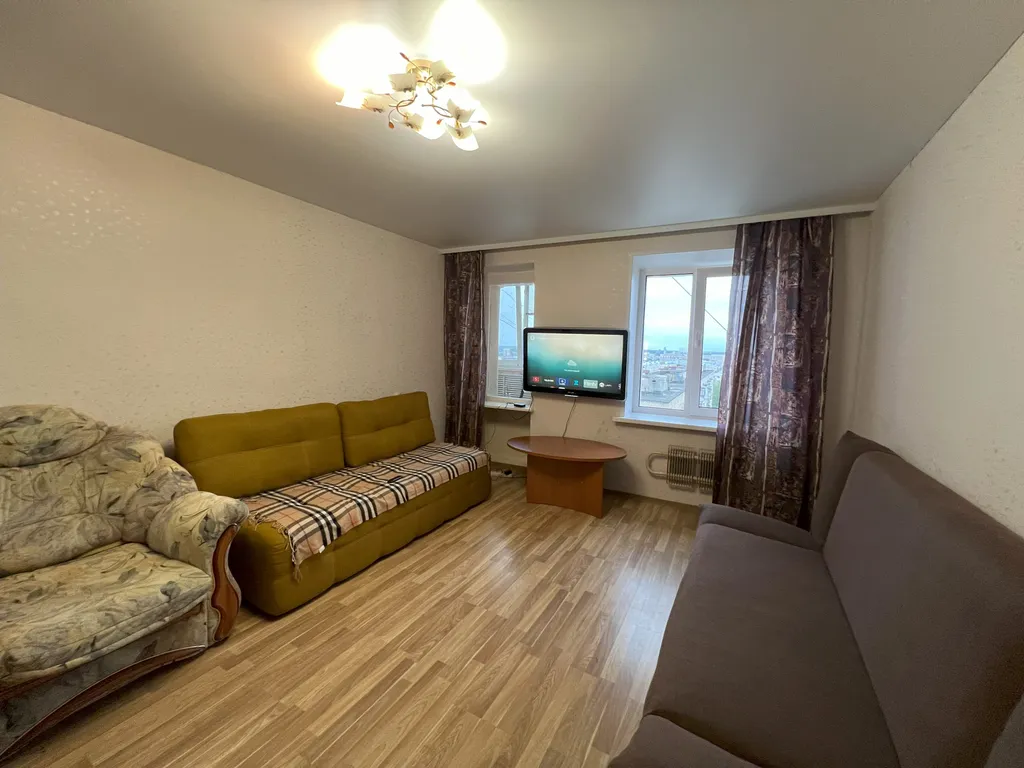 Двушка центр отличный вид на город