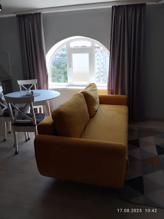 Апартаменты с видом на Чатыр-даг