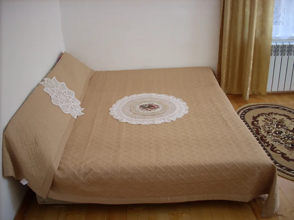 Дом с садом, частный сектор