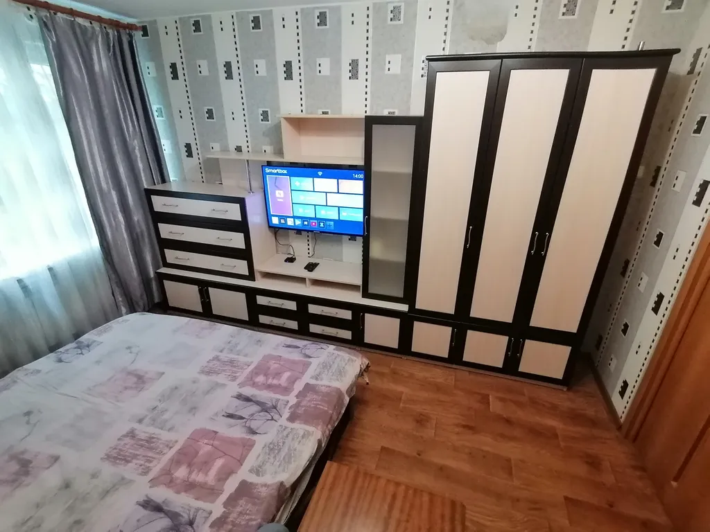 Комната у метро Проспект Просвещения