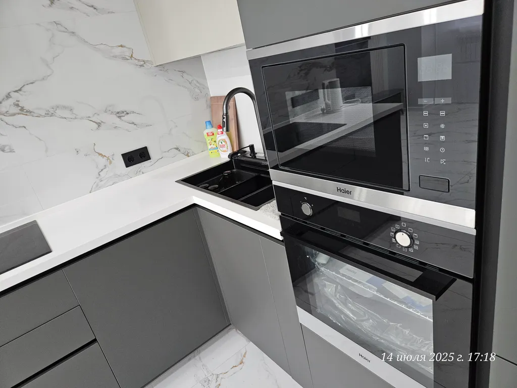 Квартира с новым люкс ремонтом 3 минуты до моря