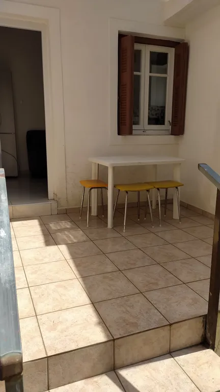 Дом у соснового парка и моря