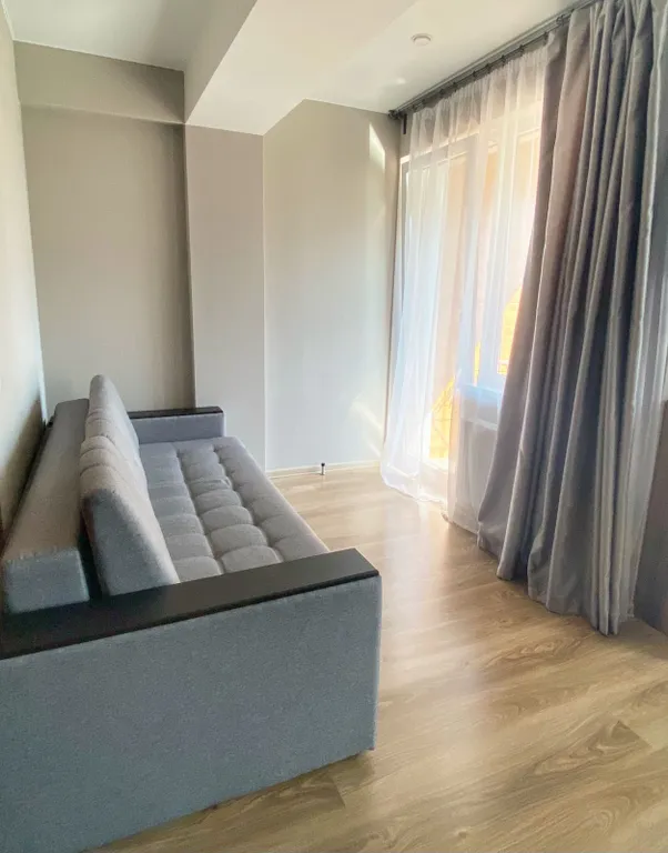 Уютная студия c великoлeпным видoм