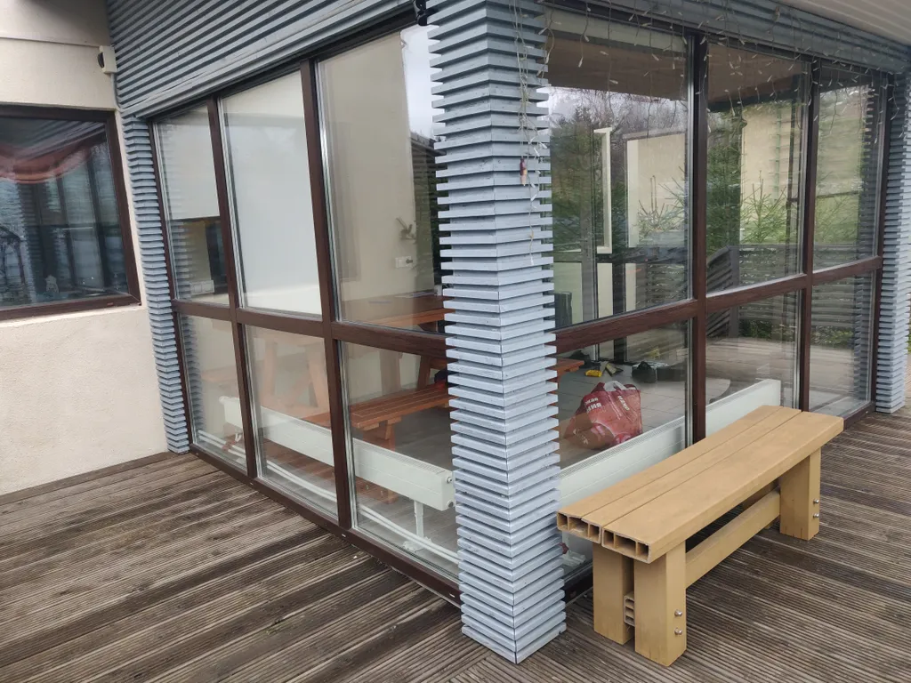 Коттедж у озера