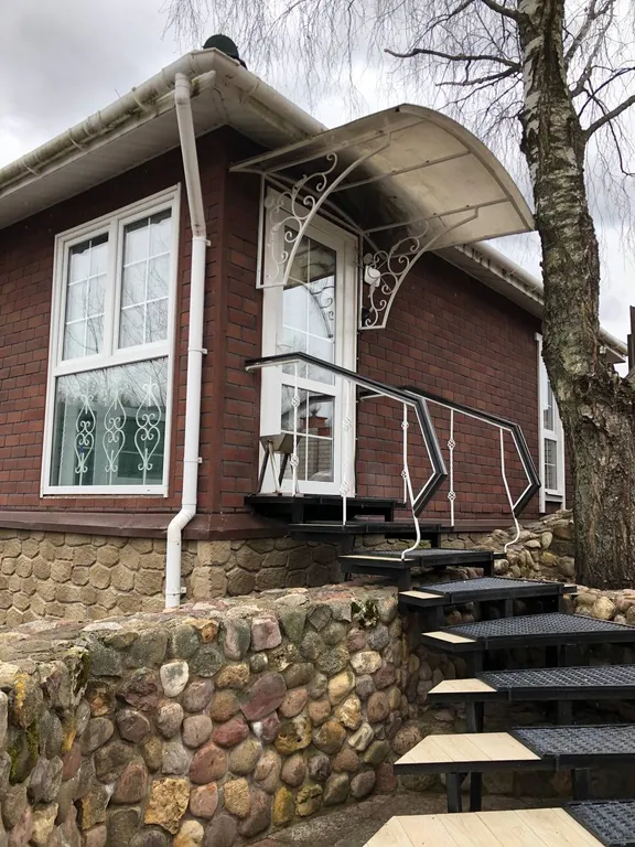 Коттедж с пристанью на озере «13 Кордон»