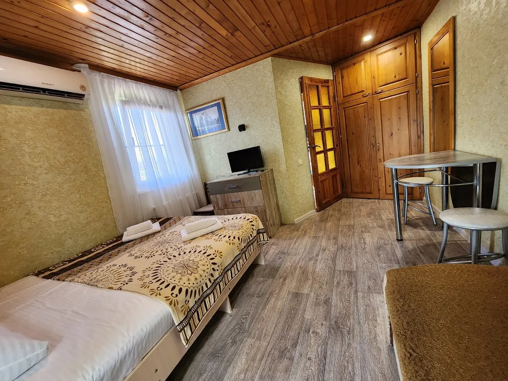 Квартира Комната — Сириус