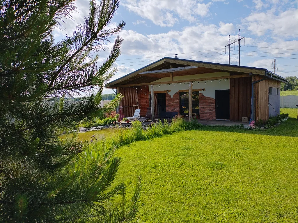 Уютный дом с баней