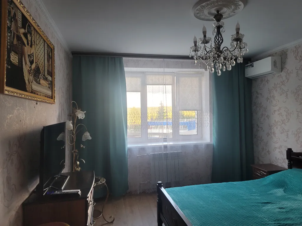 2-комнатная квартира вблизи парка и озера