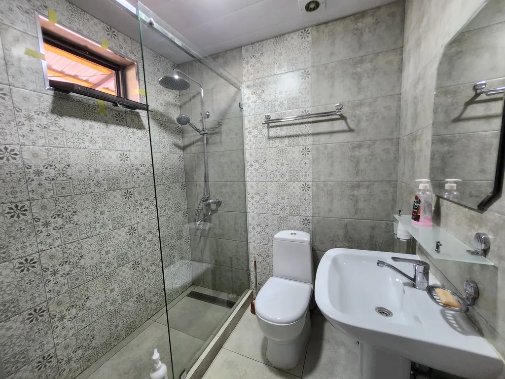 5-комнатный Дом