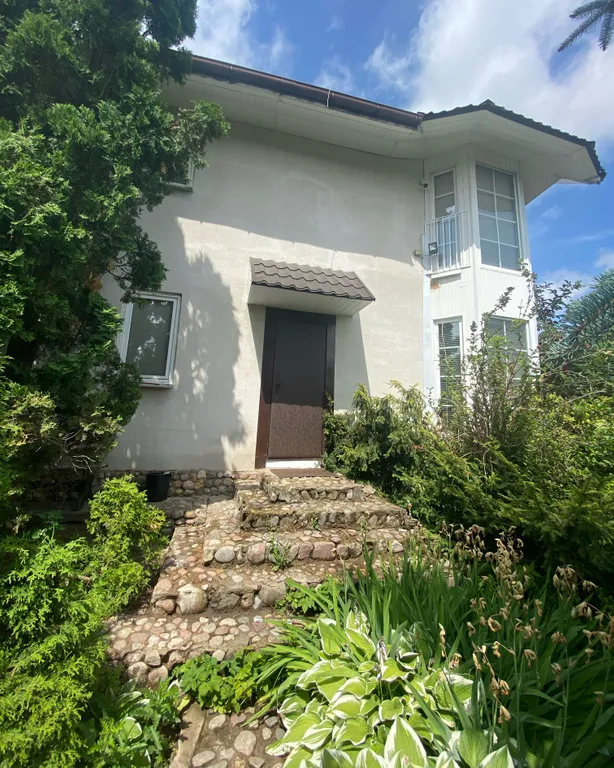 Дом холостяка