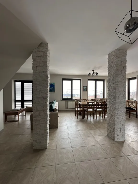 2-этажный дом с прекрасным видом на горы