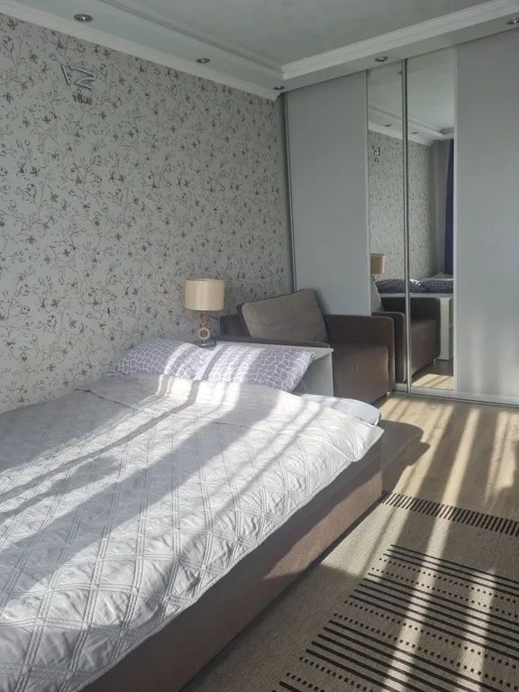 Квартира около ж/д и автовокзала — аренда посуточно в Черняховск