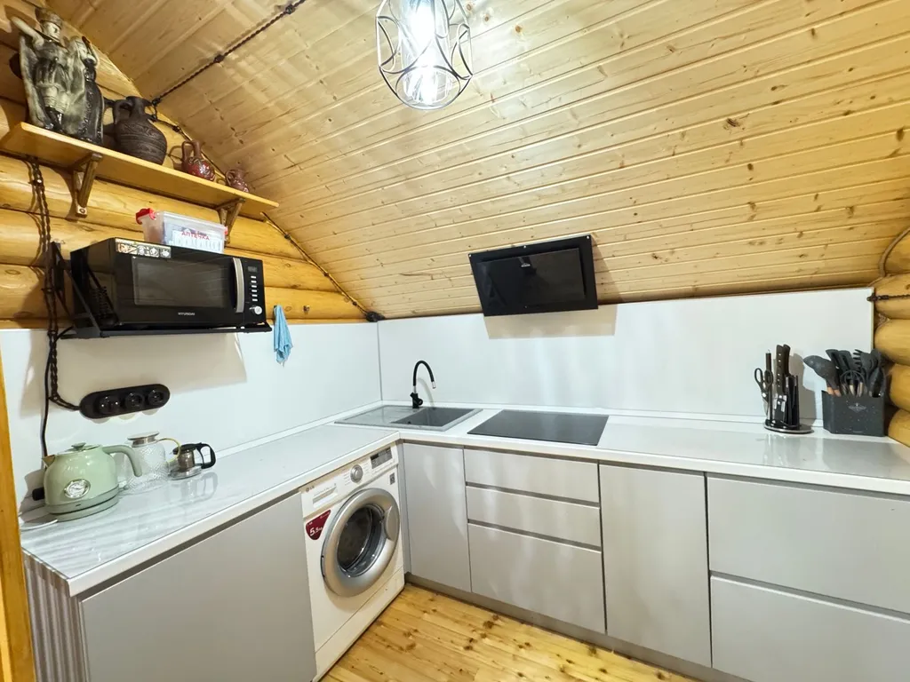 Домик у моря из бруса