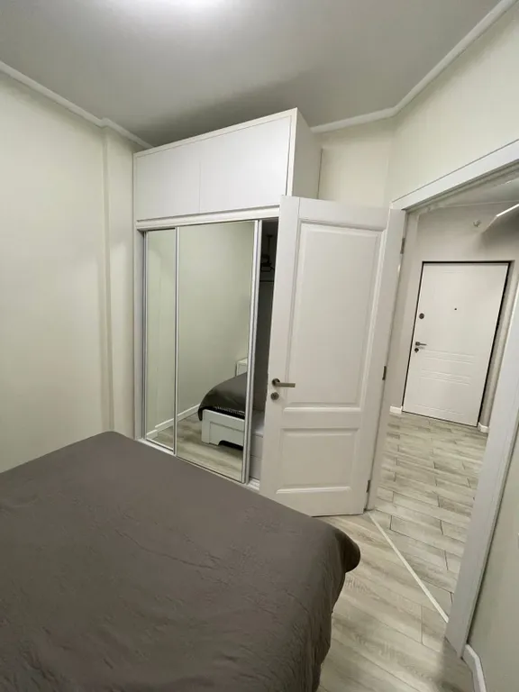 Светлая и уютная квартира с 3 комнатами, 7 минут от моря