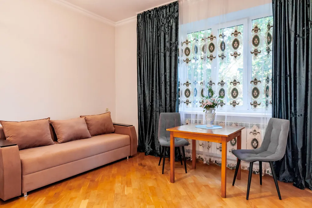 Уютный дом в центре города